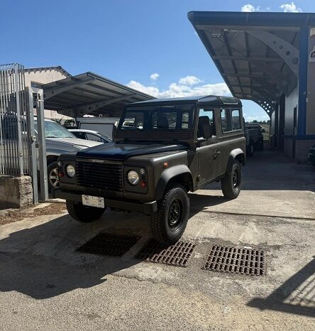 DEFENDER TD 5