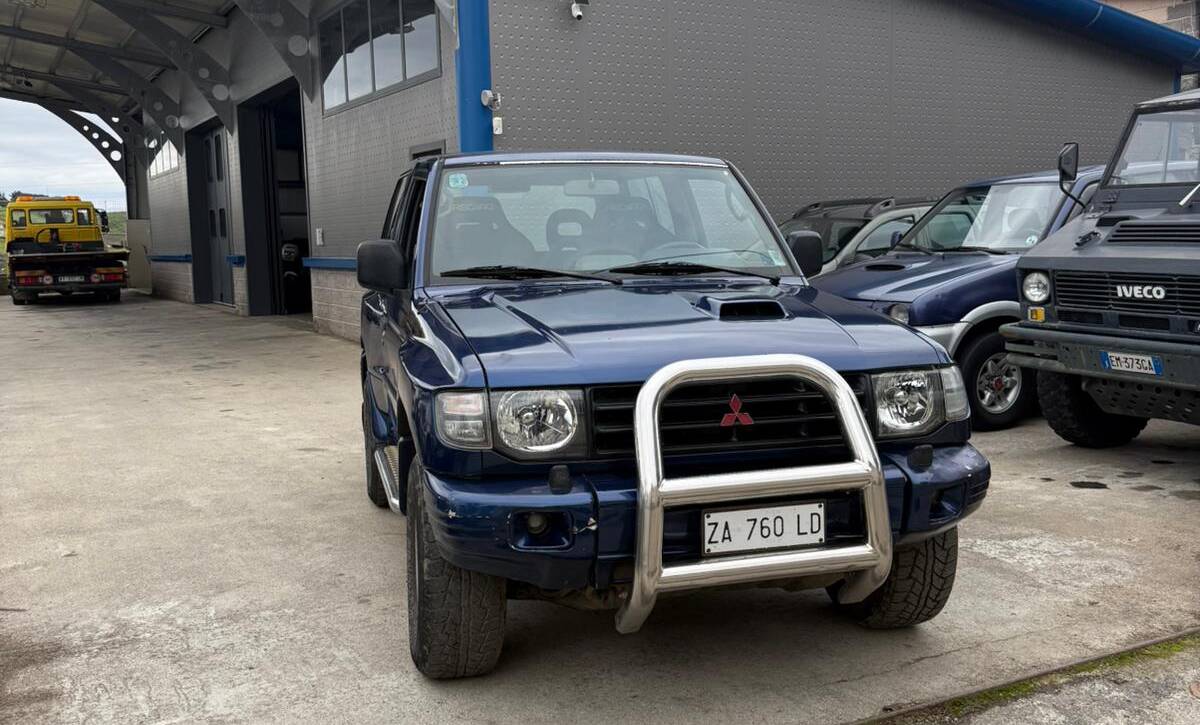 MITSUBISHI PAJERO TARGET 2.8 TROPHY