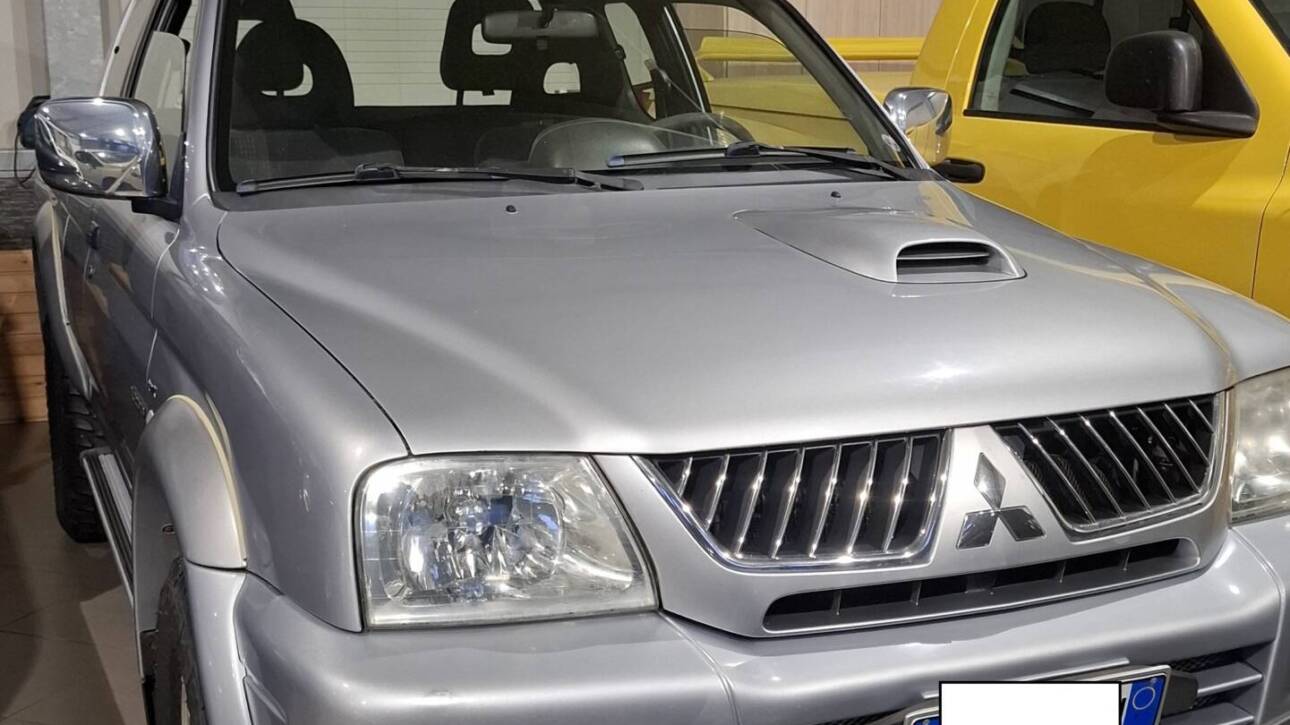 MITSUBISHI L200 115cv